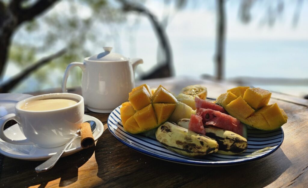 petit déjeuner a zanzibar plage